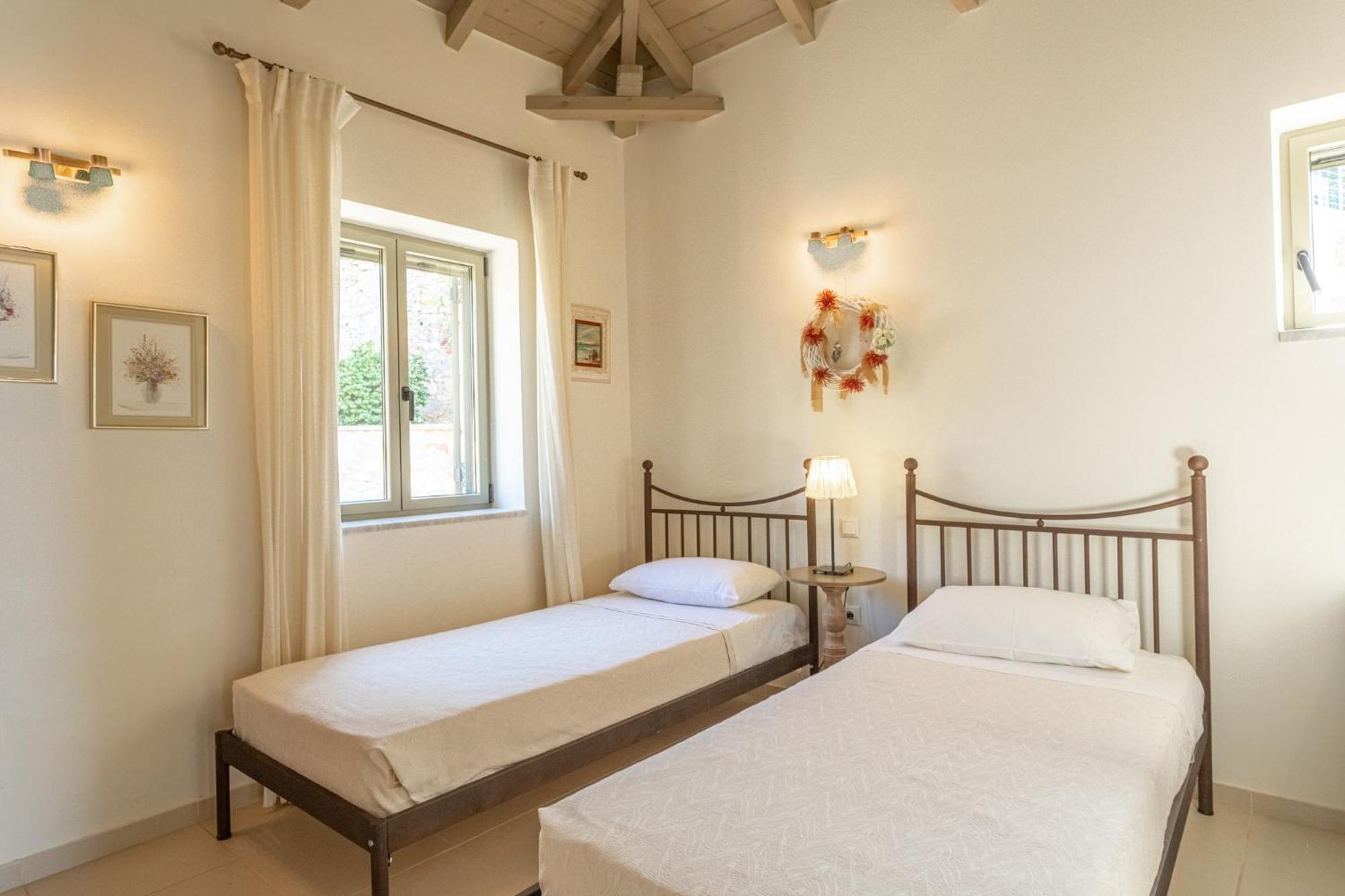 Villa Phaedra, Luxury Private Infinity Pool Sea View Stoupa Exochori